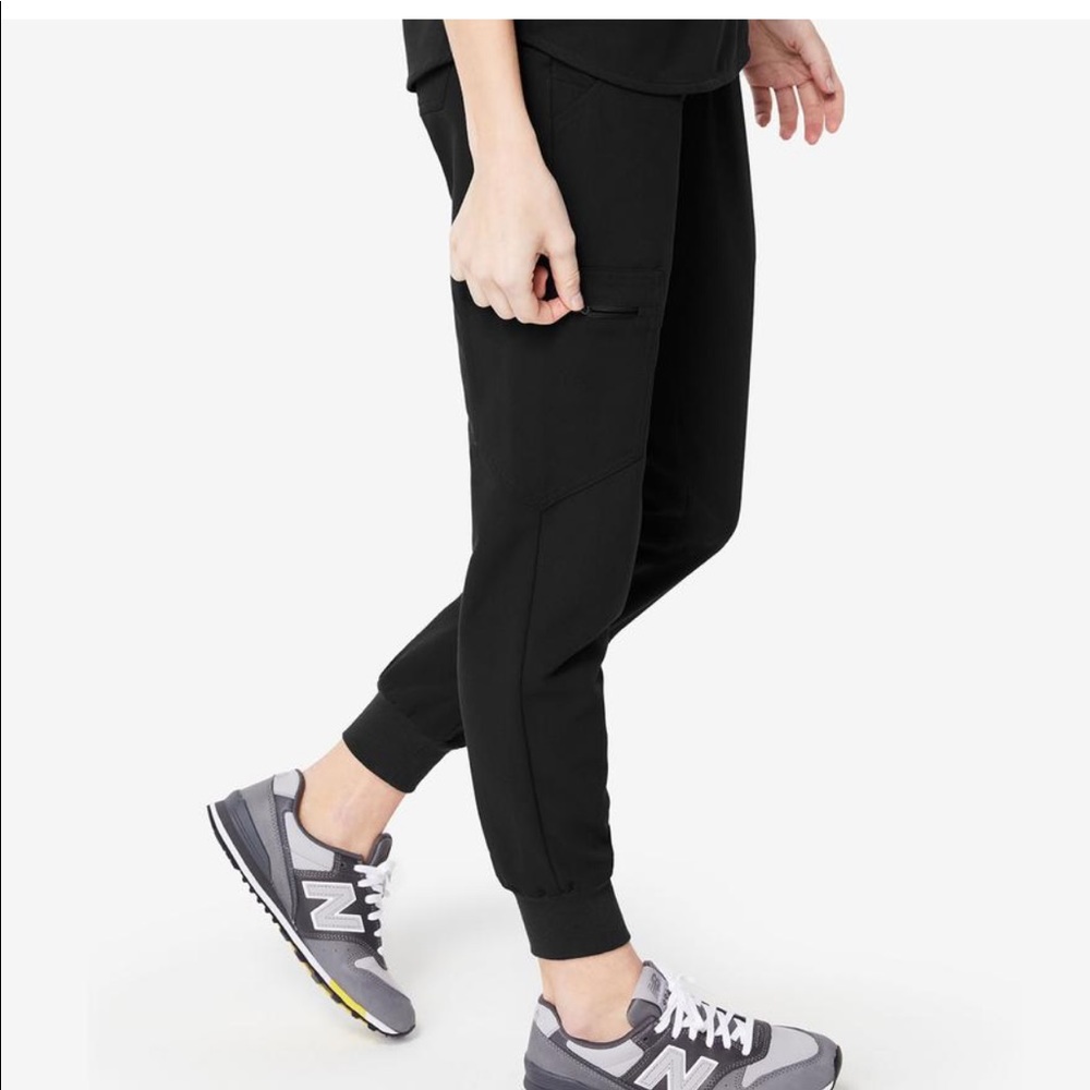 Zamora joggers SMALL